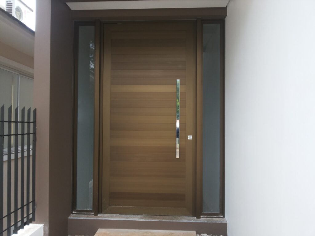 Martinelli Esquadrias de Alumínio portas de alumínio